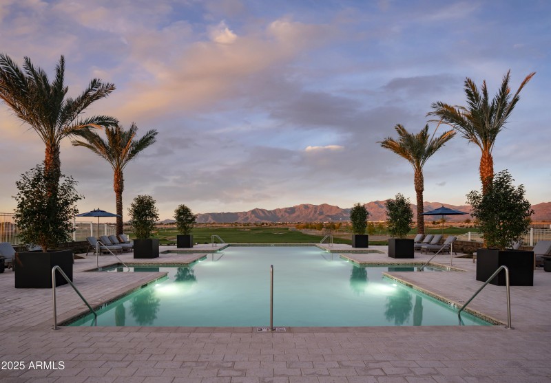 Sterling Grove_Clubhouse_Pool_1268_conve