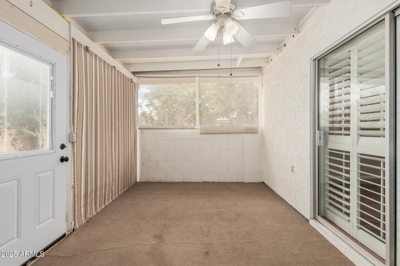 Enclosed AZ room