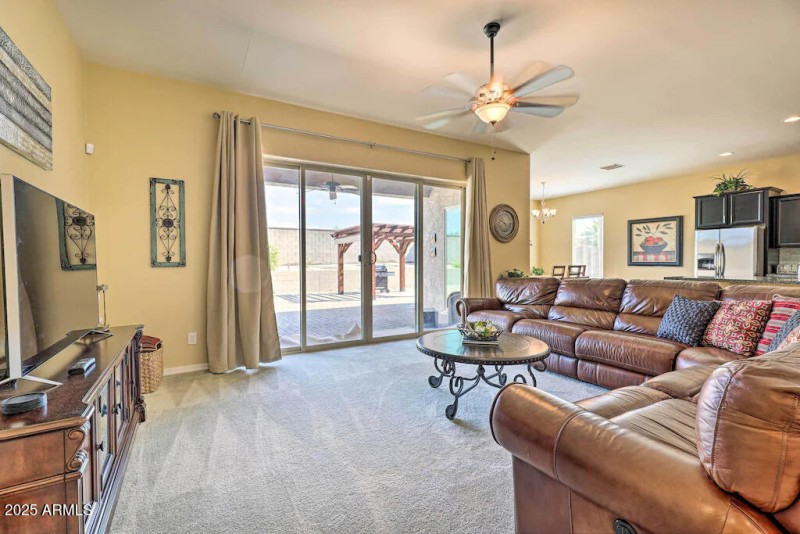 08 Living Room