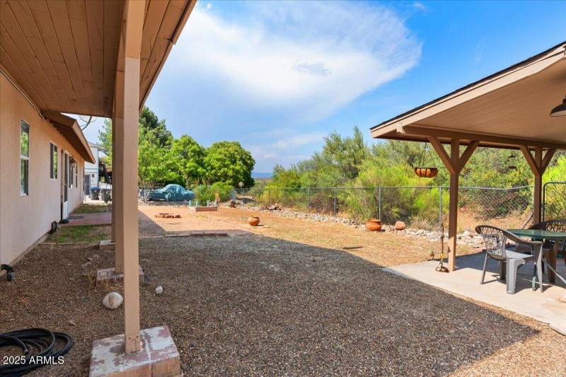 31-Backyard