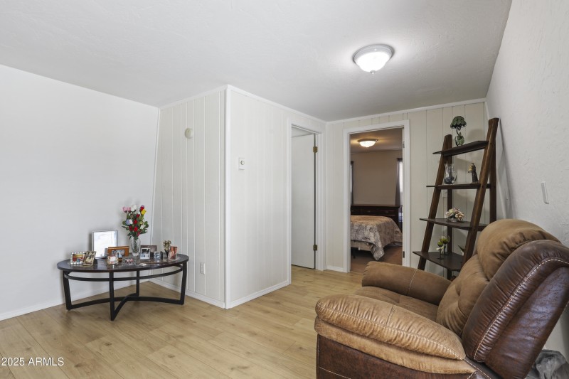 Upstairs Living Area (2)