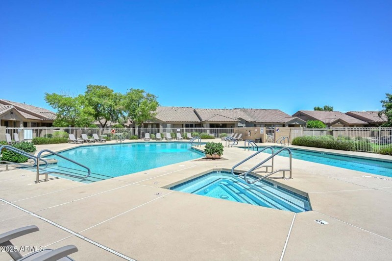 Community Pool-Spa