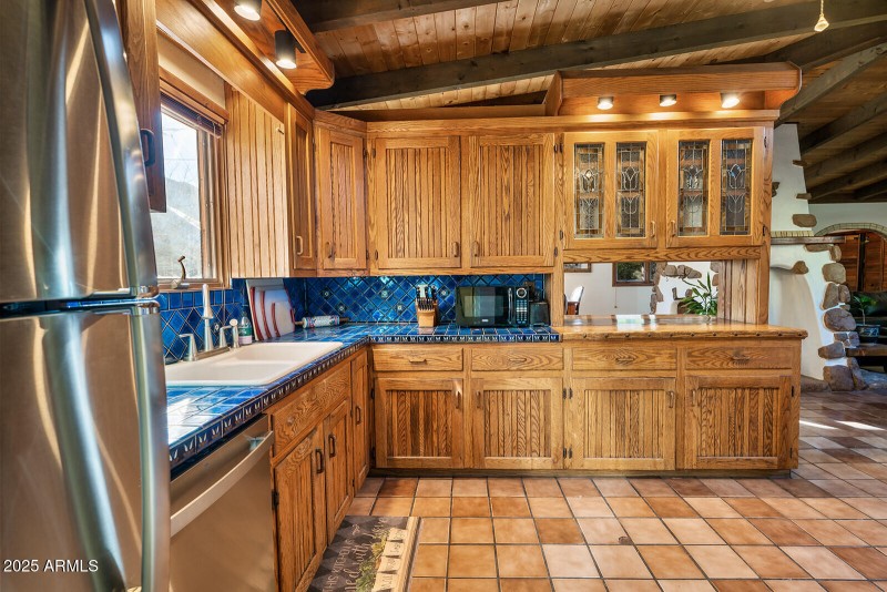 18) 51949-676653711fcbd