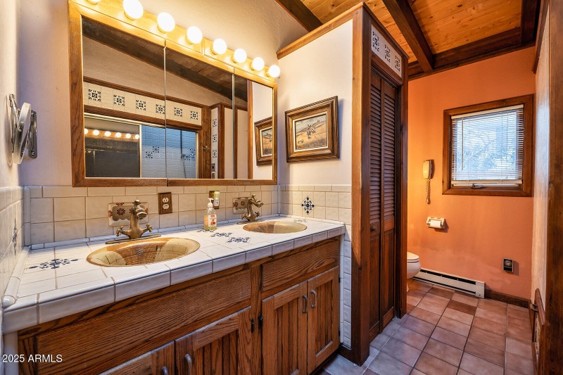 26) 51949-676653757ccd6