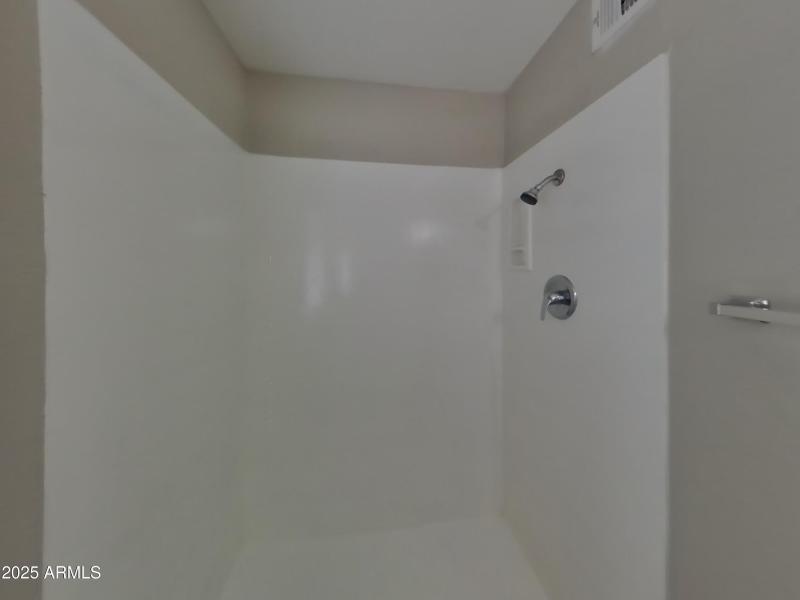 15_pc_M8rQthwVhr_xvBILQgHbB_layout_0