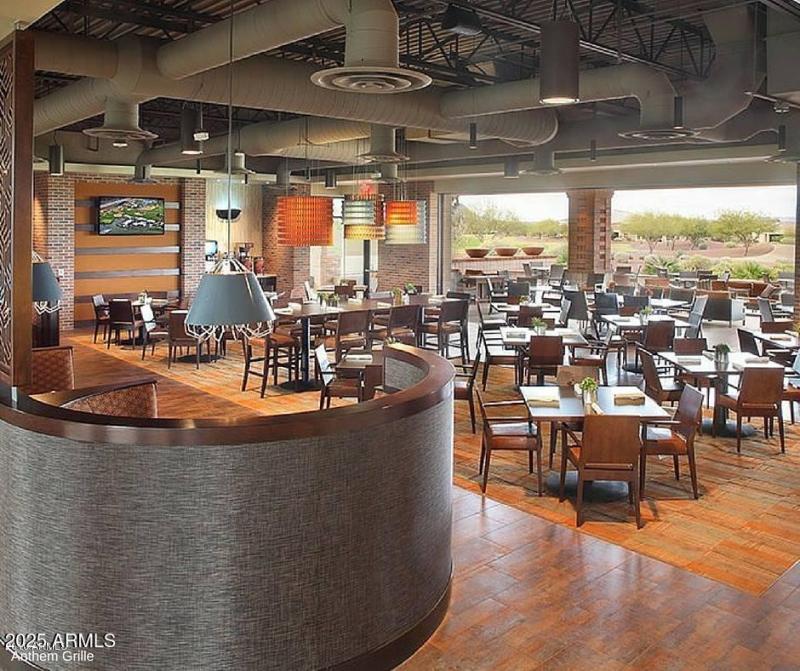 20161025184250693181000000-o