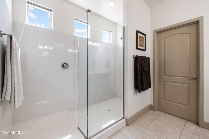 15-Primary Bathroom_2 - Copy