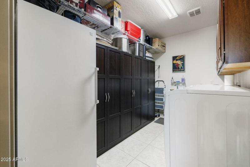 21-Laundry Room_1 - Copy