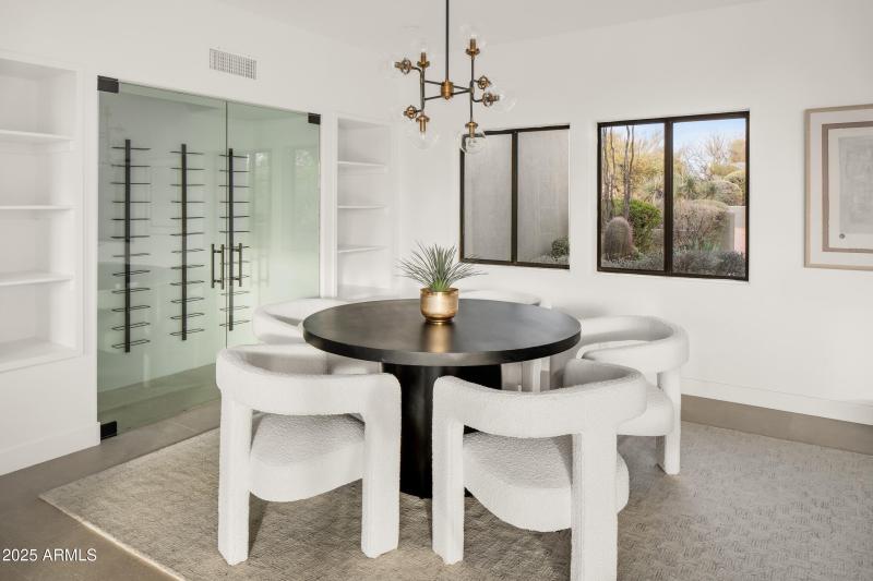 015_Dining with Wine