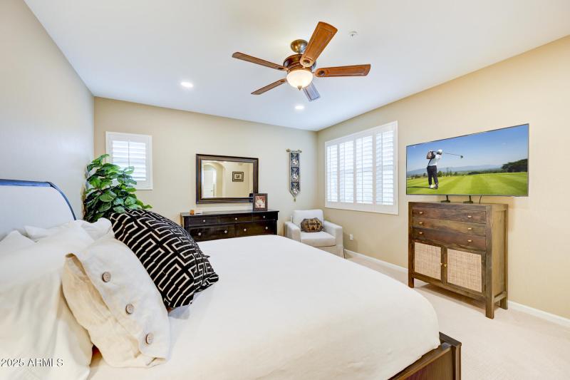 20802 N Grayhawk Dr #1131-20