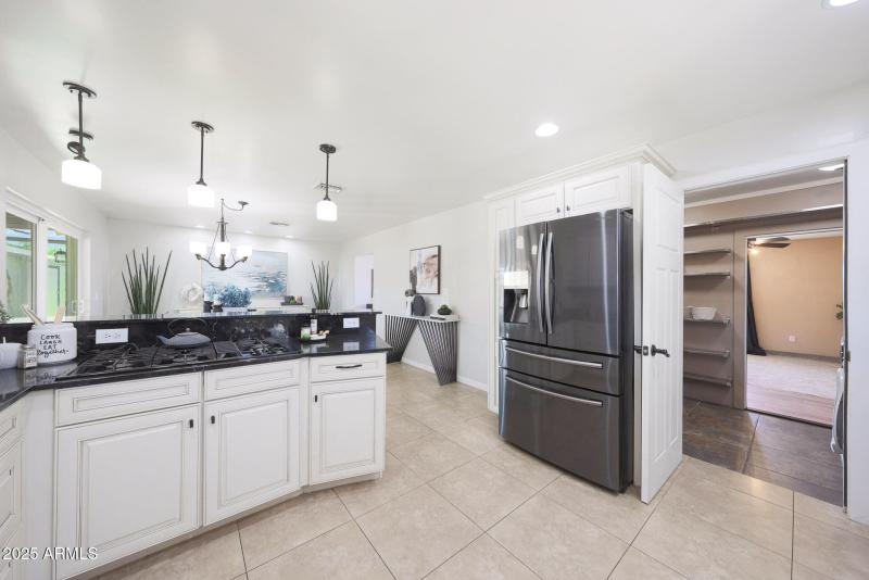 Large Pantry & Ldnry off Kitchen