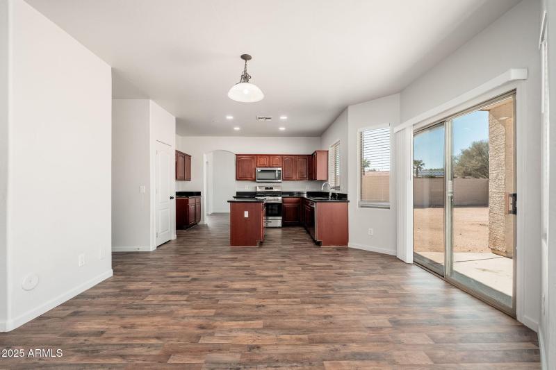 18064 W ACAPULCO Lane