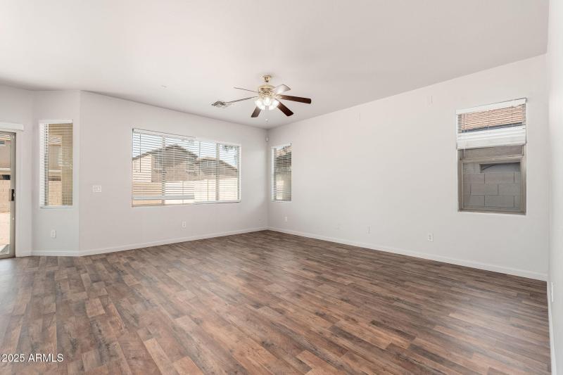 18064 W ACAPULCO Lane