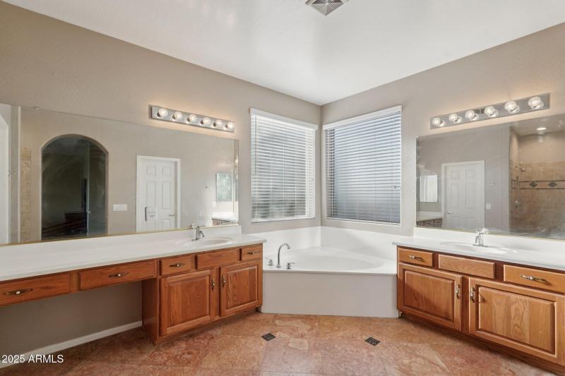 Primary Suite Bath-1