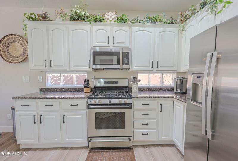 2462 W TURTLE HILL DR