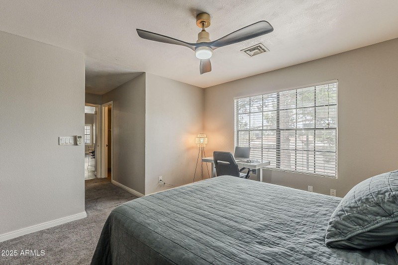 23-web-or-mls-Southern Ave-23