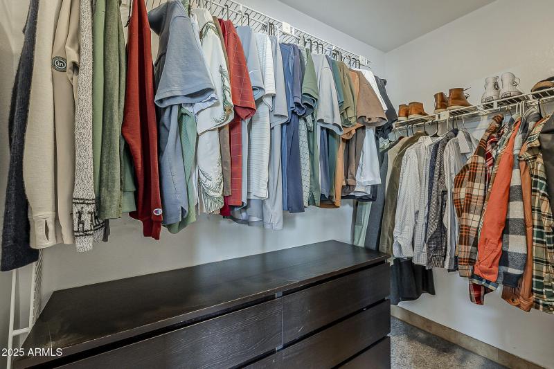 24-web-or-mls-Southern Ave-24