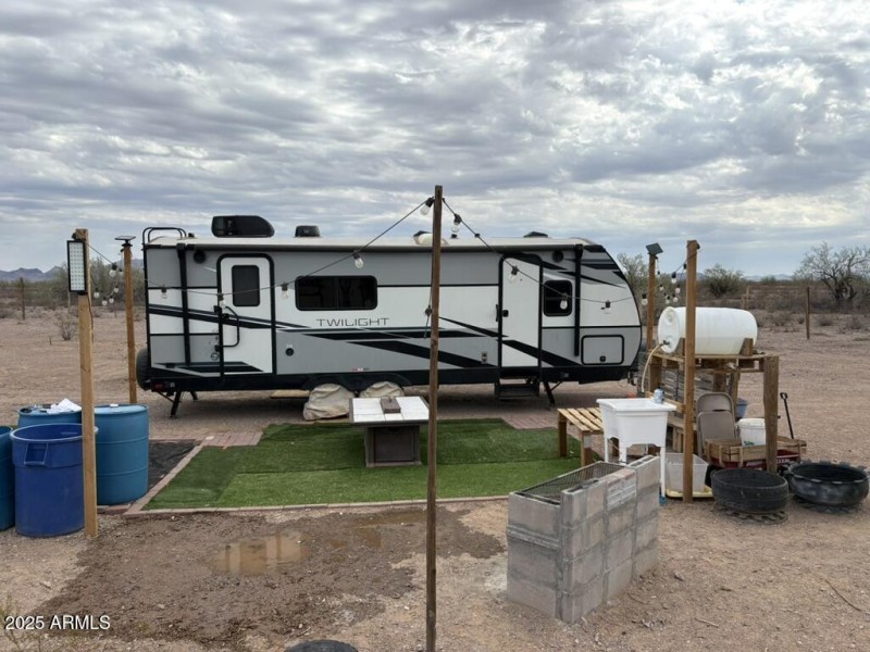 72F4713A-1A56-481D-95A4-29714CE638E9_1_1