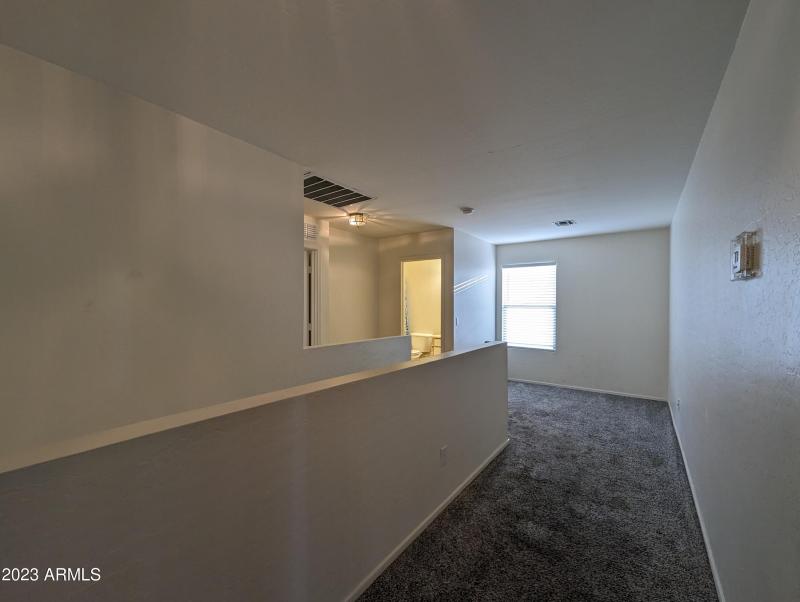 3215 W SAINT ANNE AVE