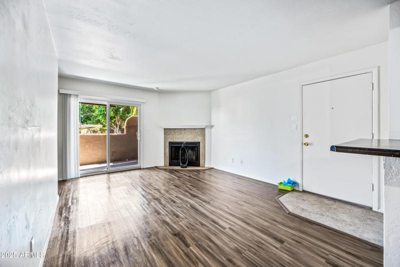 18-3845EGR108-ocupix