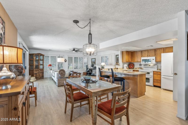 15_12719_W_Shadow_Hills15_mls