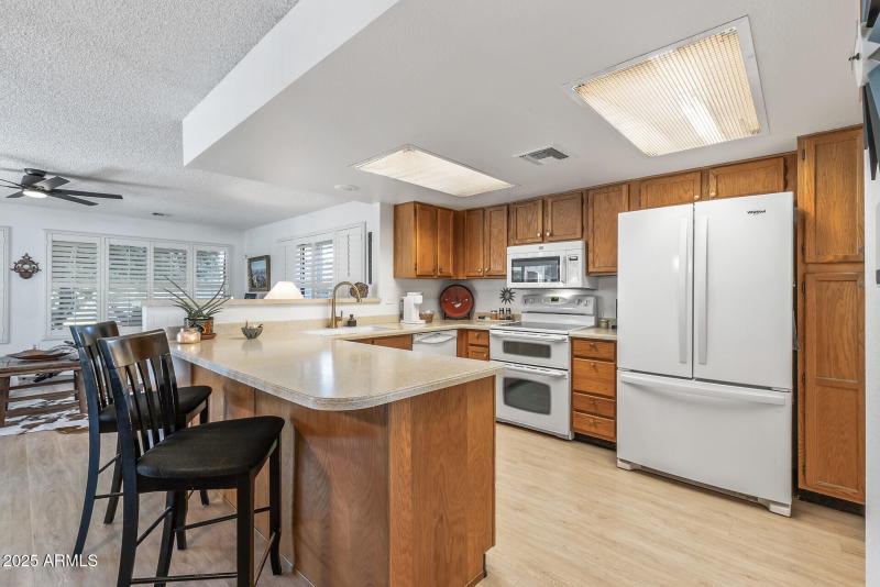 19_12719_W_Shadow_Hills19_mls