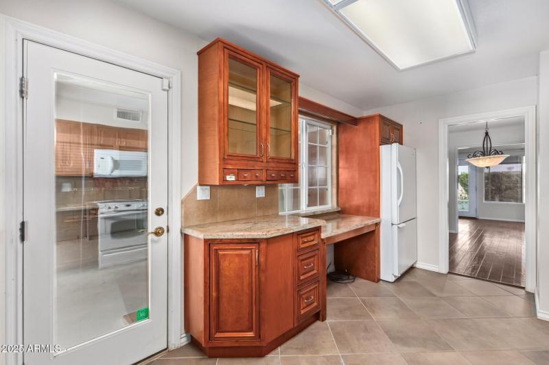 18 - Whispering Lake