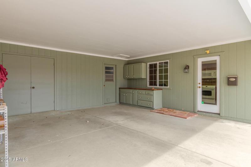 32 - Whispering Lake