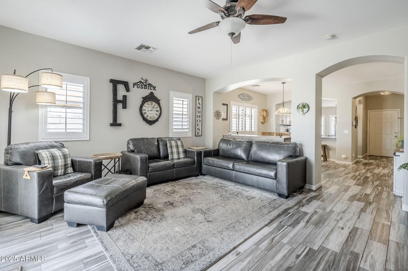 23-web-or-mls-Zachary-23