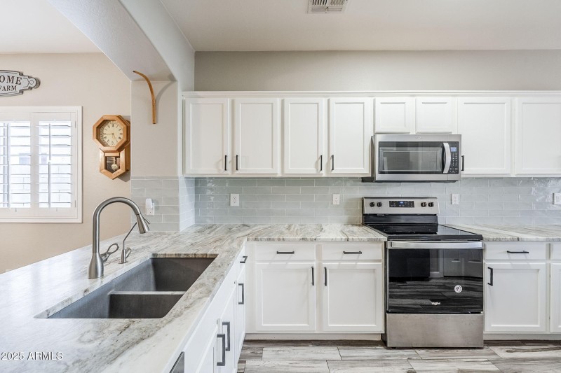 7-web-or-mls-Zachary-7