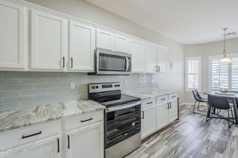 8-web-or-mls-Zachary-8