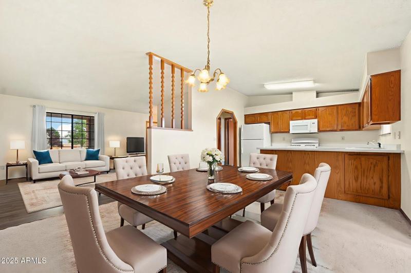 15_Dining Room 02 Virtual