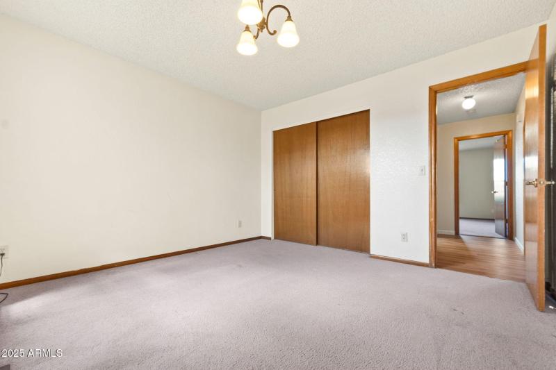 30_Guest Bedroom #2_02