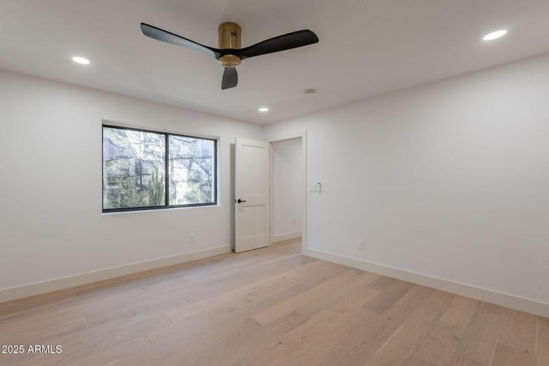 32-web-or-mls-55th-32