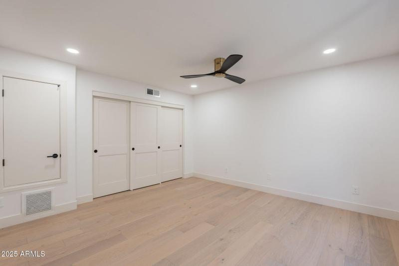 52-web-or-mls-55th-52