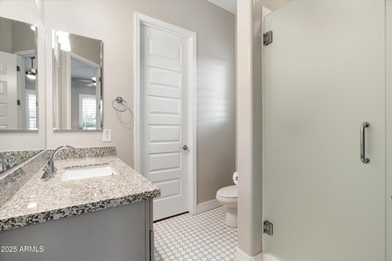 43-3727 E Fargo St (43 of 68)