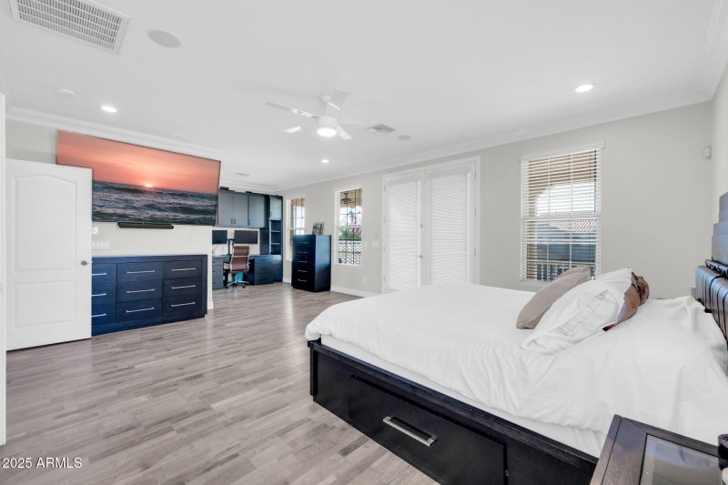 2249 E Galileo Dr-26