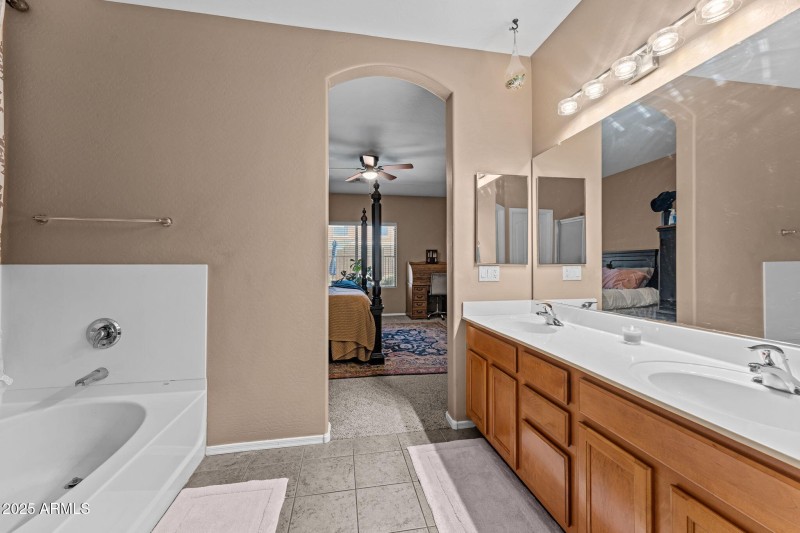 19-web-or-mls-DSC09641