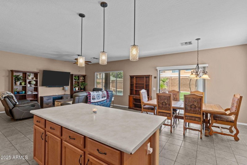 12-web-or-mls-DSC09606