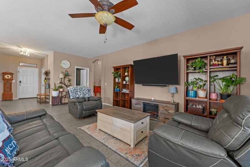 6-web-or-mls-DSC09576