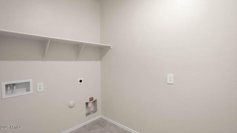 Mockingbird-Estrella Vista-3730-Buckeye-