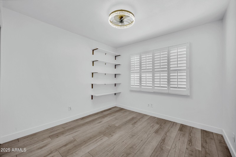 8017 E Glenrosa Ave-17