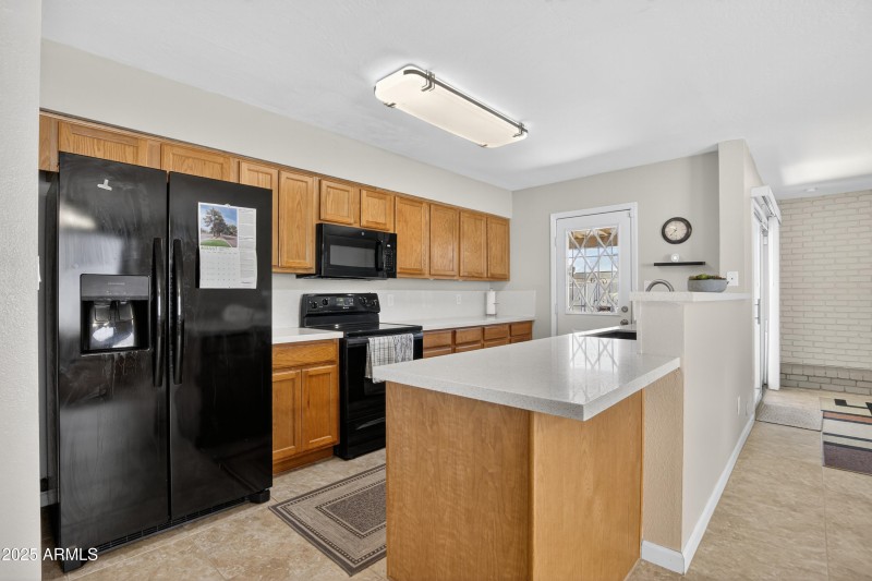 53rd Kitchen Pic 1