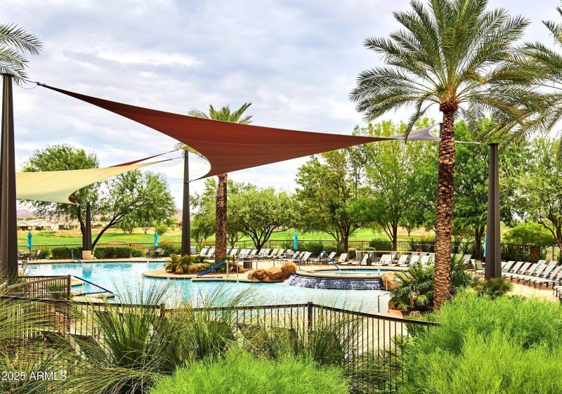 'RESORT' HEATED OUTDOOR POOL - KIVA CLUB