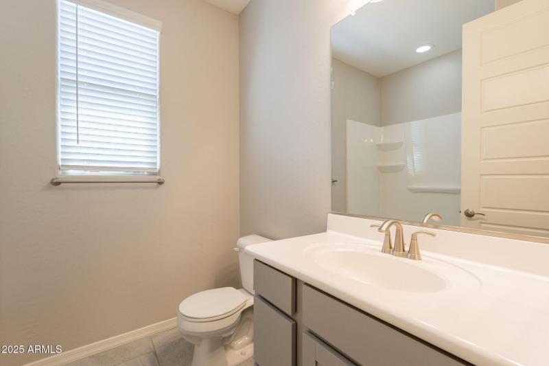 18725 W COLTER ST, Litchfield Park