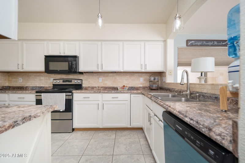 Kitchen_01