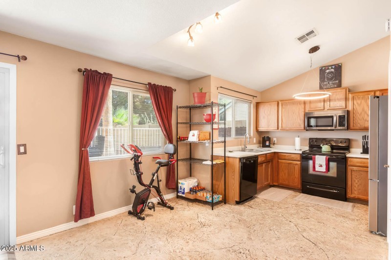 3808-W-Whitten-St-MLS-5