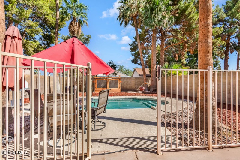 3808-W-Whitten-St-MLS-17