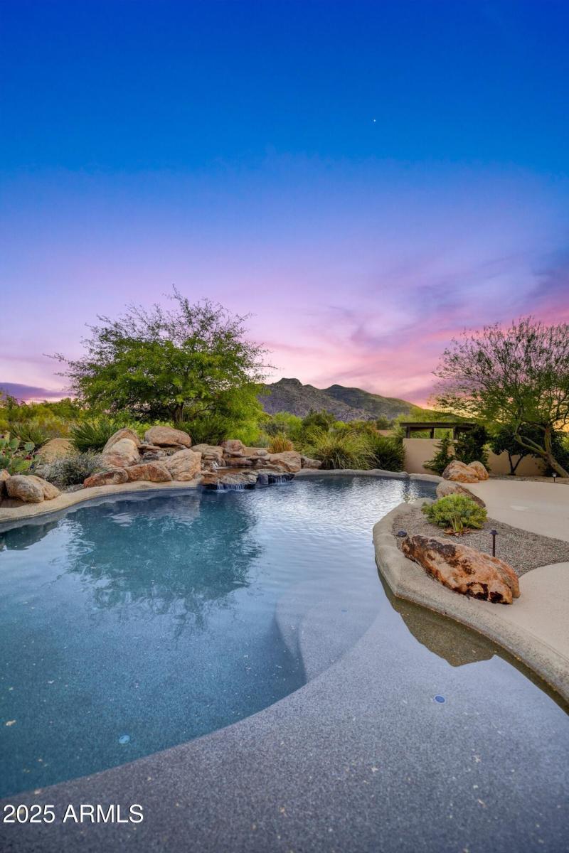 Pool with Baja Beach entry