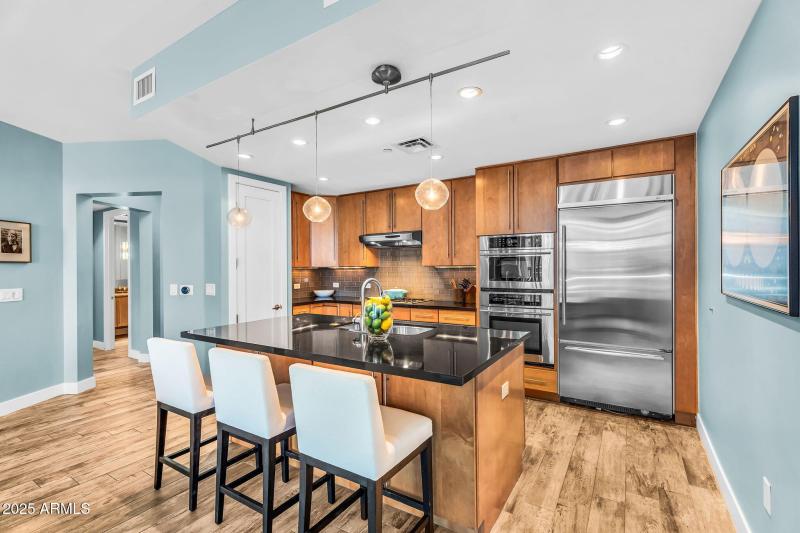 Handsome wood plank-look tile floors!